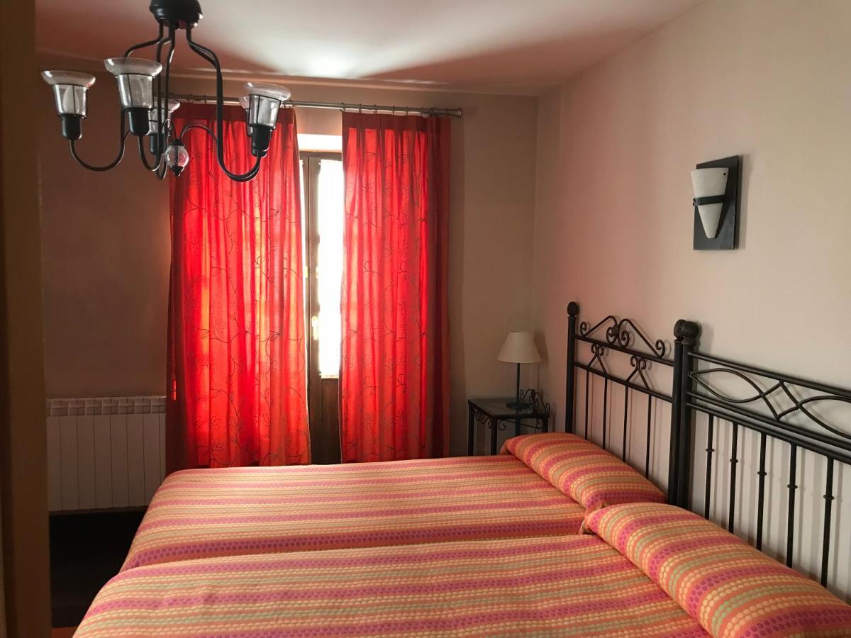 Apartamentos Ebro Reinosa Exteriér fotografie